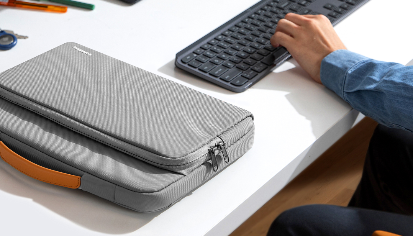 tomtoc A14 SERIES LAPTOP SLEEVE