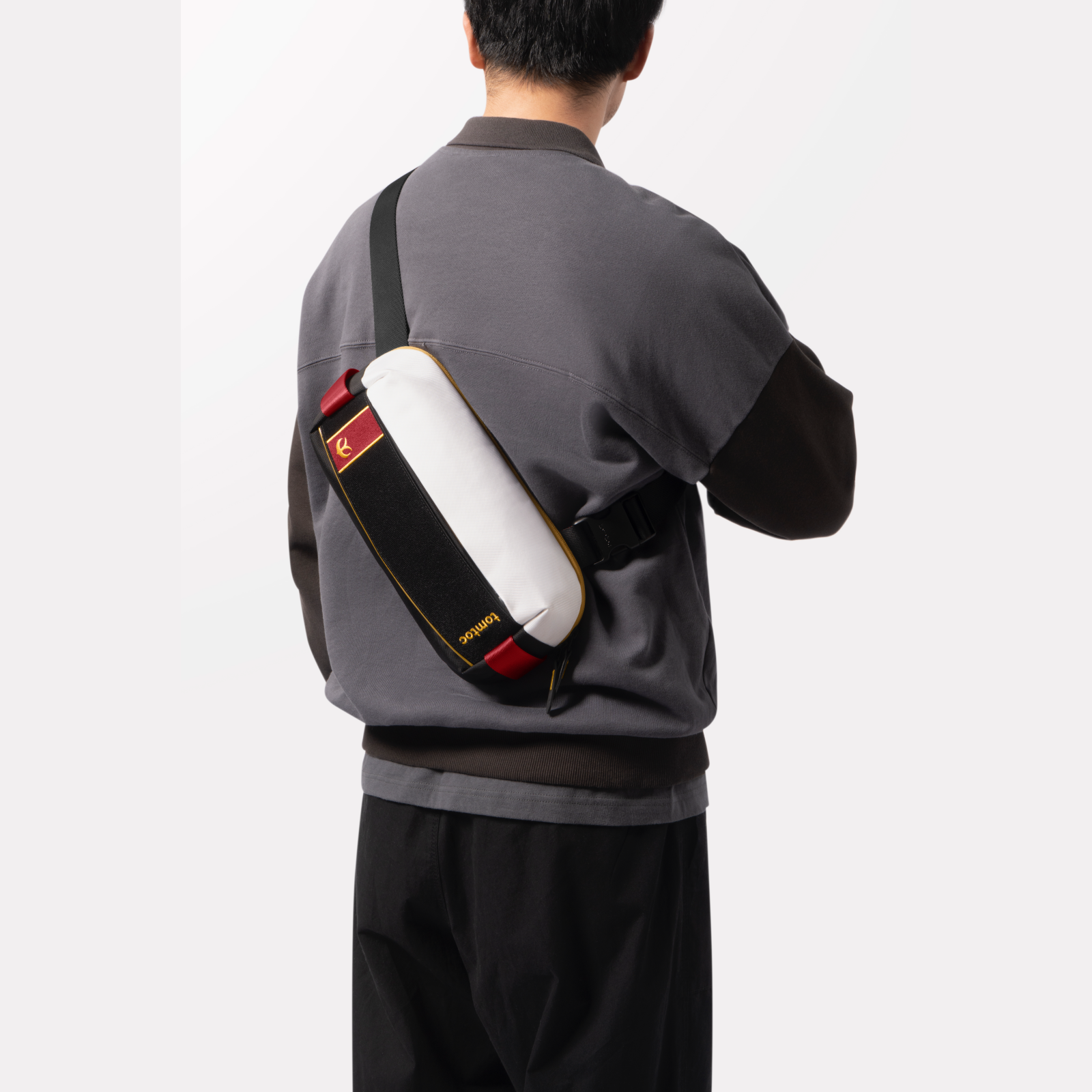 MHRS-H02 Royal Order Sling Bag S