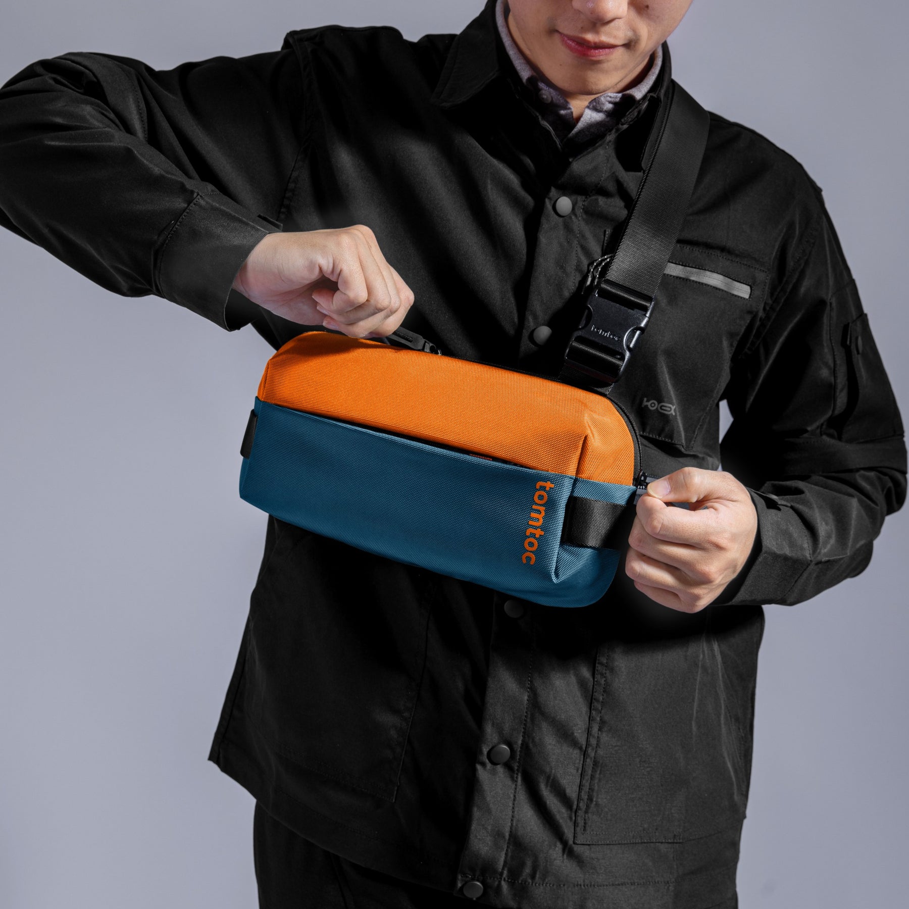 Explorer-T21 Sling Bag S | Last Summer