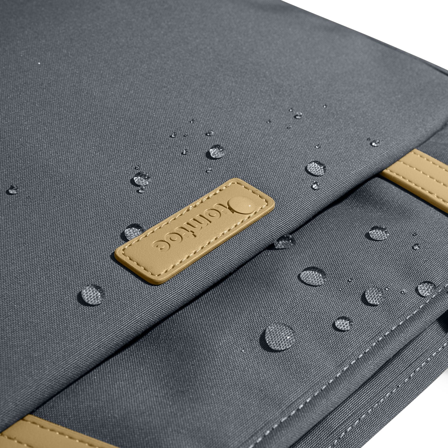 Versatile-A53 Laptop Tote Bag for up to 16-inch MacBook Pro | Blue