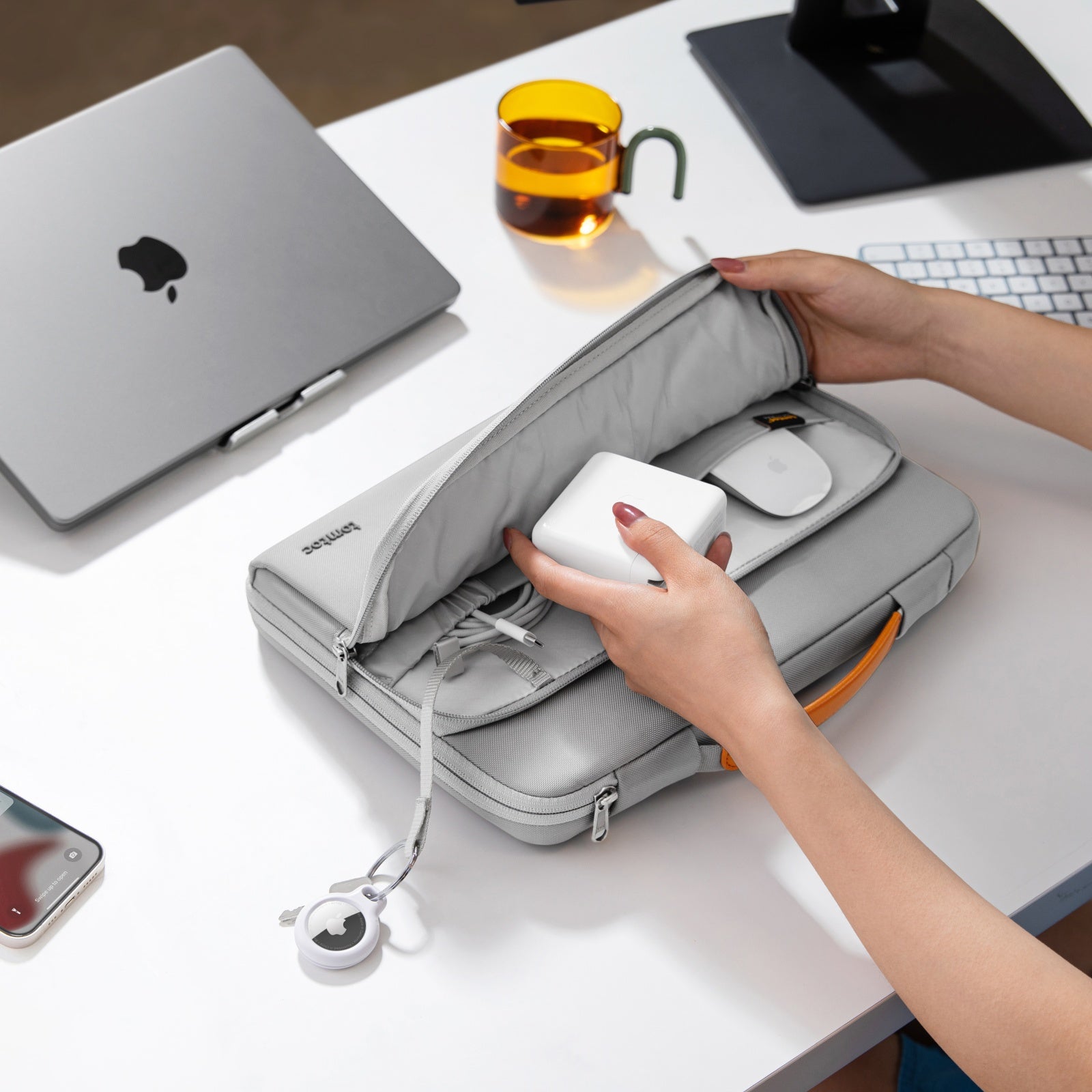 Defender-A14 Laptop Briefcase for 13 inch MacBook Air/Pro