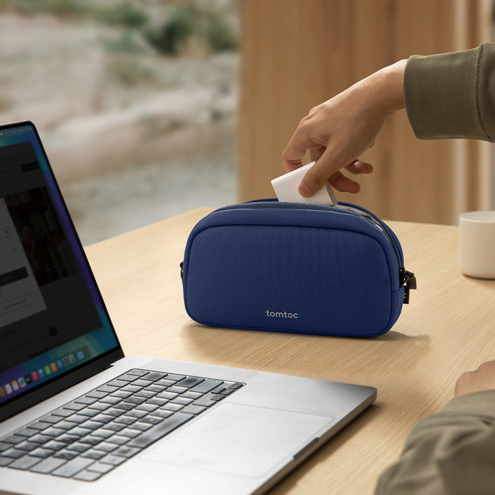 Light-T12 Electronic Accessory Pouch S