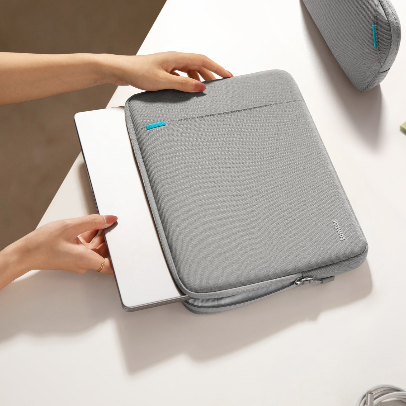 Defender-A13 Laptop Sleeve Kit For 15 inch MacBook Air