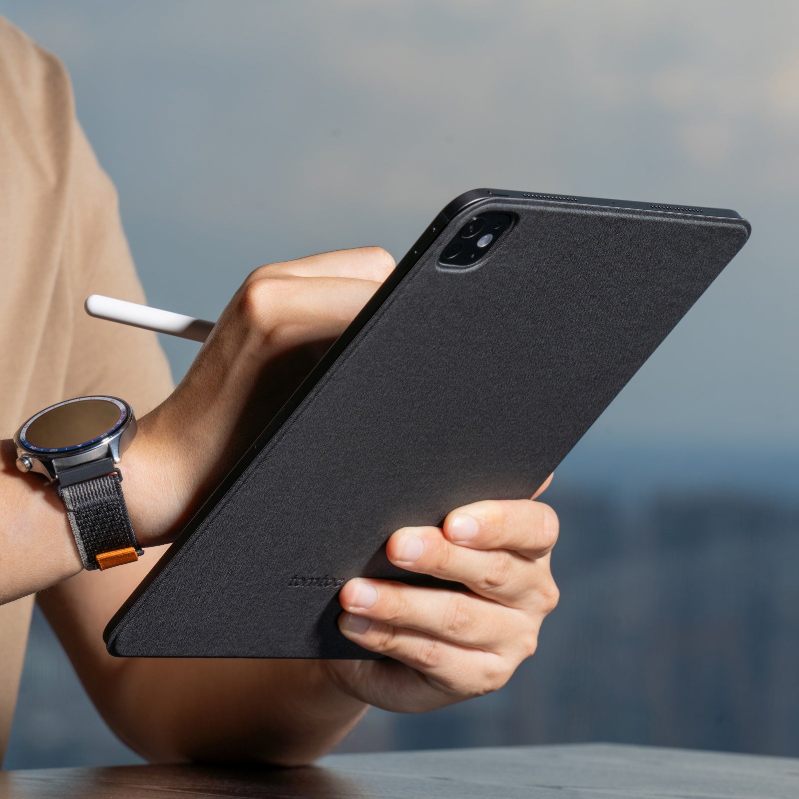 Inspire-B52 Detachable Tablet Case for 11 inch iPad Pro