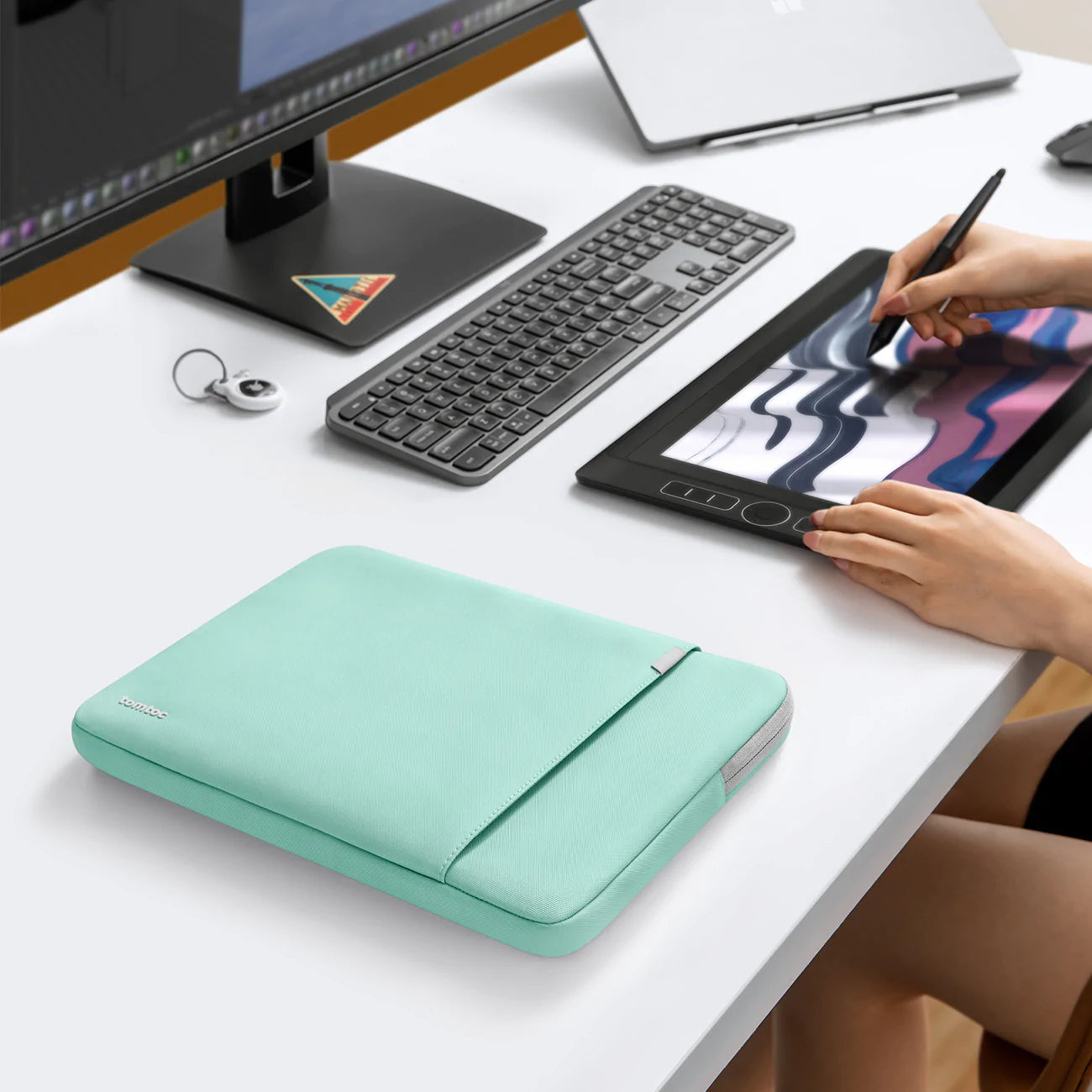 Defender-A13 Laptop Sleeve for 14 Inch MacBook Pro M3/M2/M1 | Mint Blue