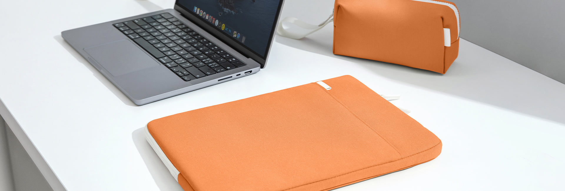 laptop sleeve for Macbook