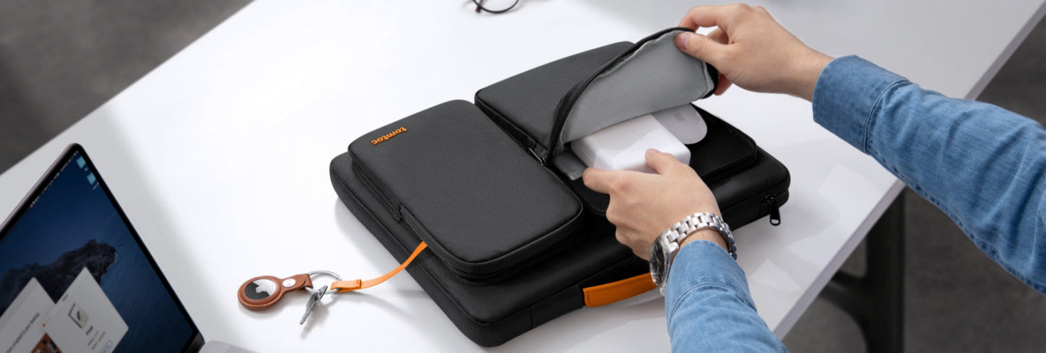 Cases and Bags for 15-inch MacBook Air M2