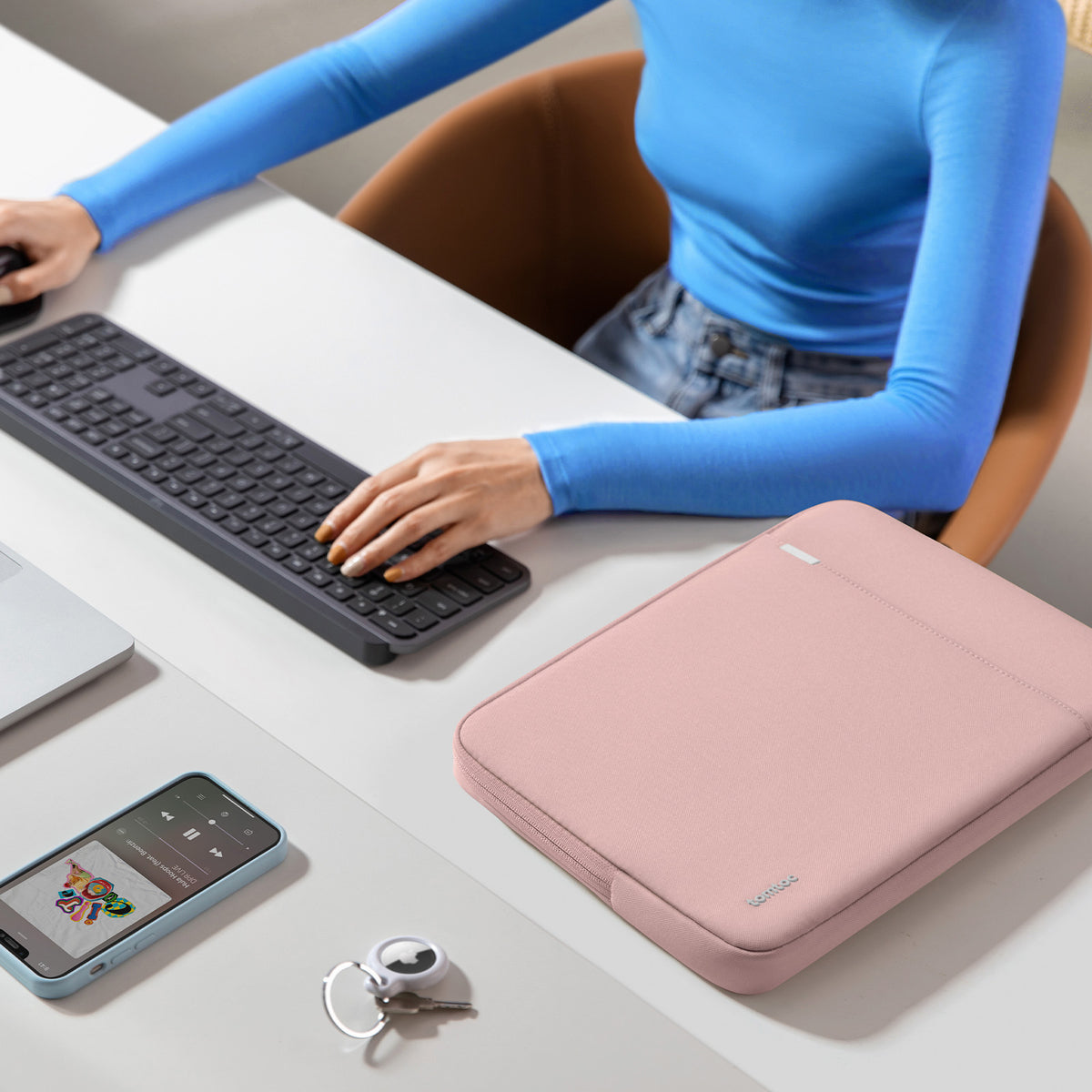 Defender-A13 Laptop Sleeve for 16 inch MacBook Pro