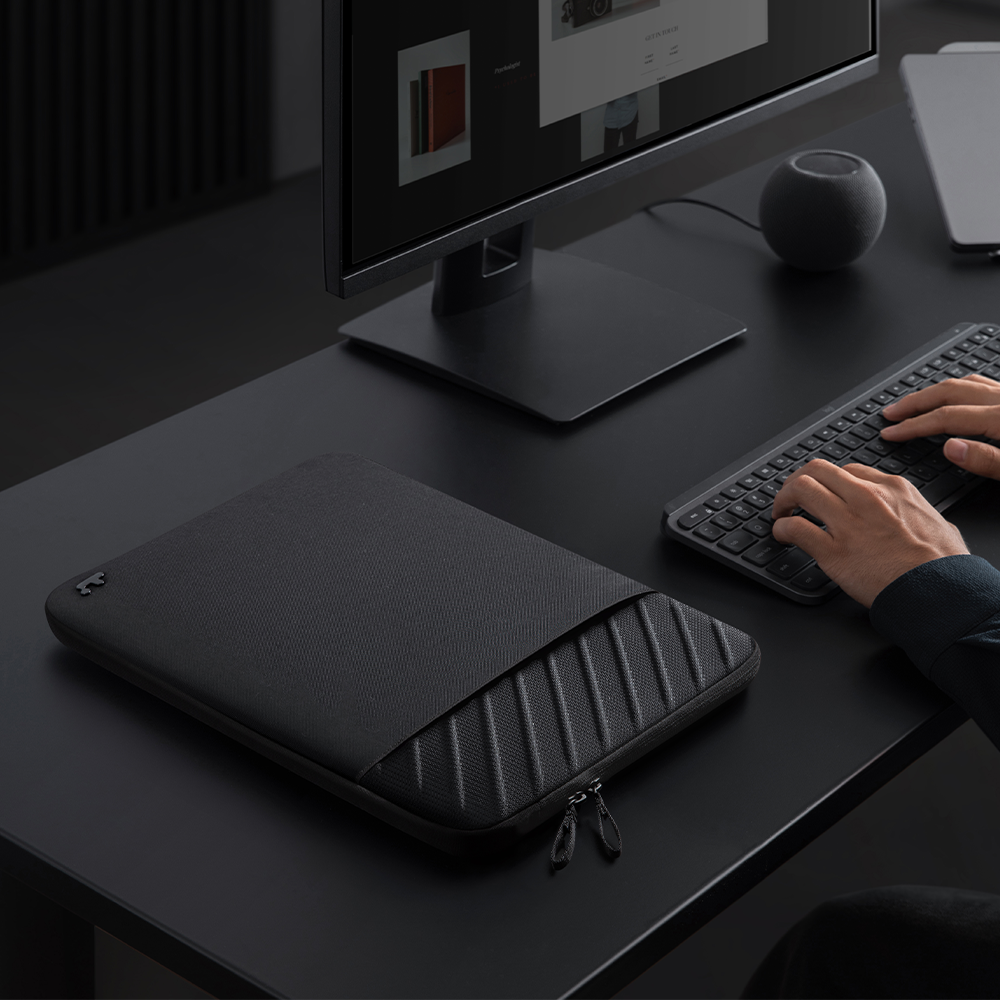Voyage-A10 Laptop Sleeve for 13-16 inch MacBook Air/Pro