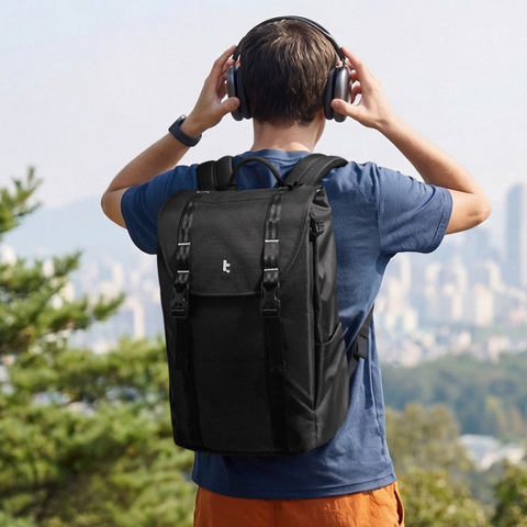 backpacking laptops tomtoc Vintage Laptop Backpack – 22L Lightweight Water-Resistant Daypack