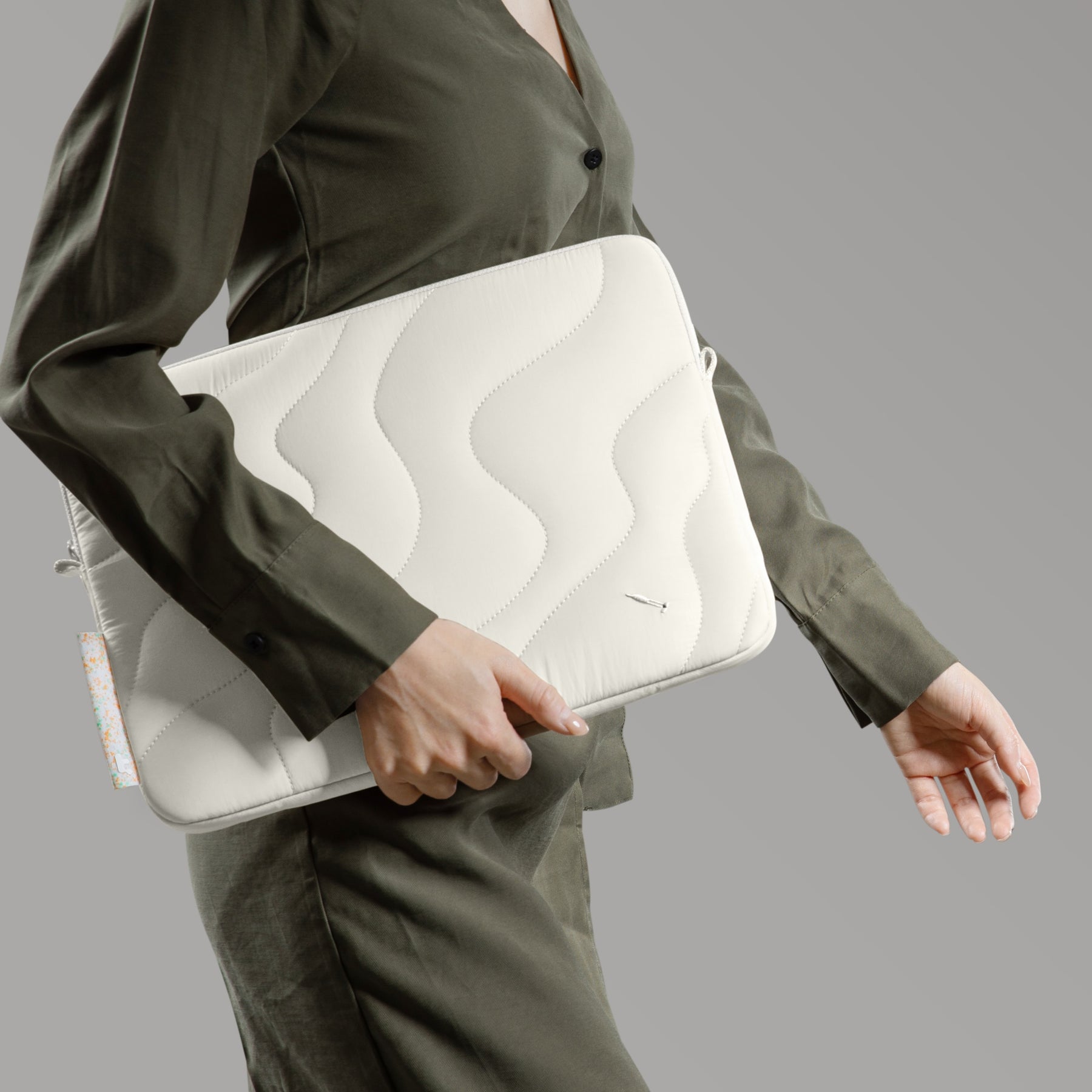 Terra-A27 Laptop Sleeve for MacBook｜Snowberg