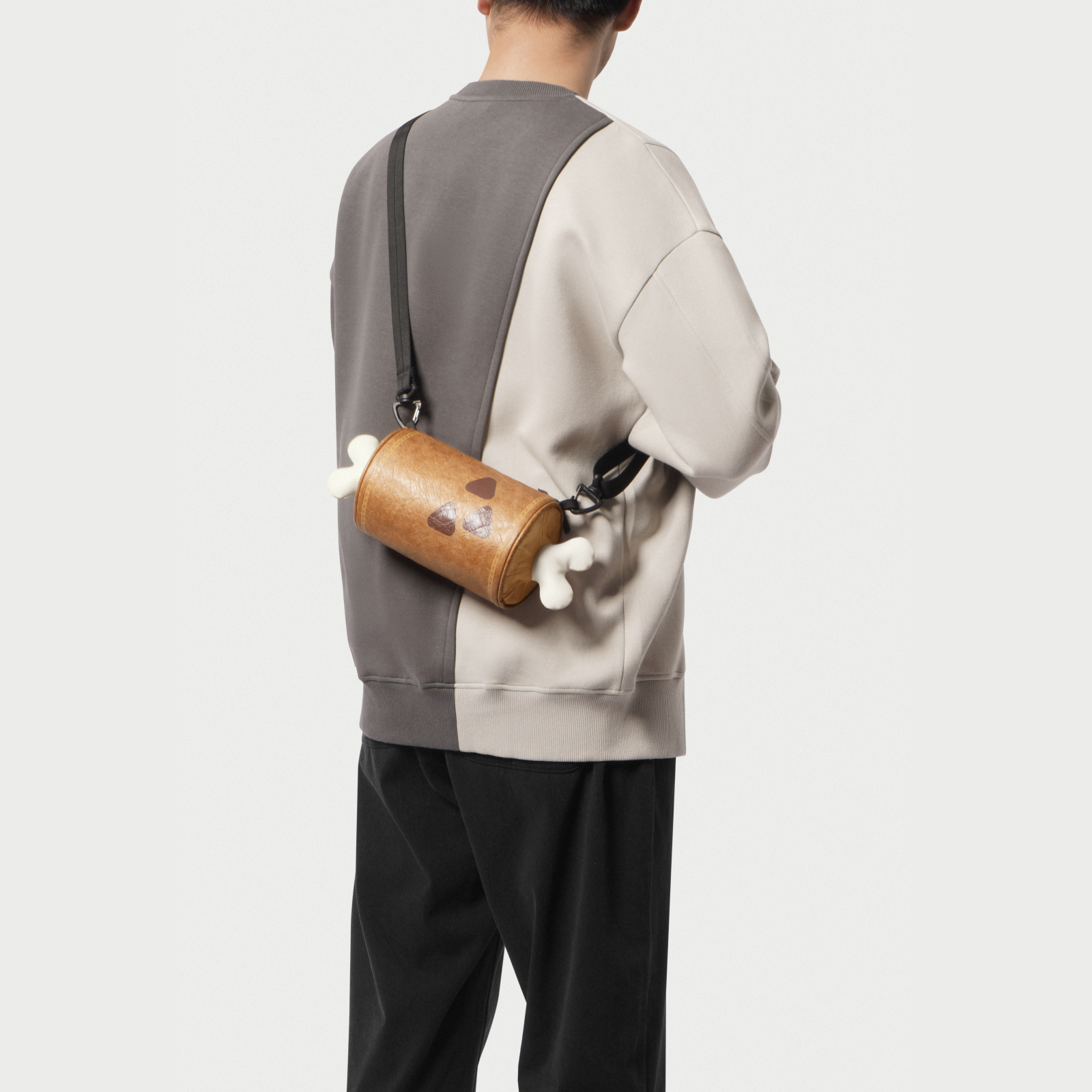 MHRS A01 Steak Daily Sling Bag