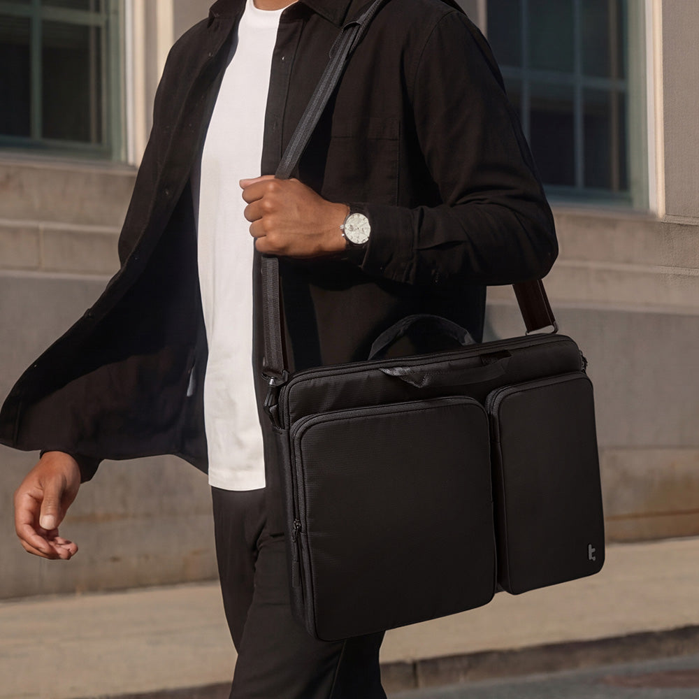 Defender-A42 Premium Laptop Shoulder Bag for 17.3 inch Laptop