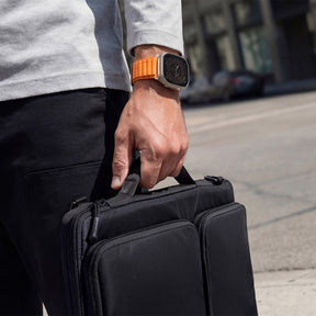 Defender-A42 Premium Laptop Shoulder Bag for 16 inch MacBook Pro