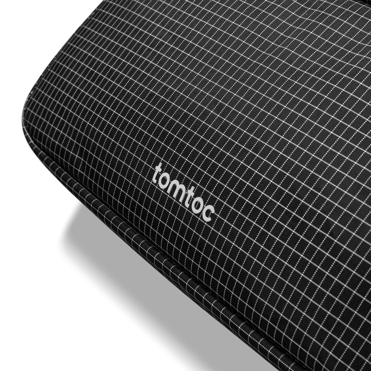 Light-T12 Electronic Accessory Pouch Pro M