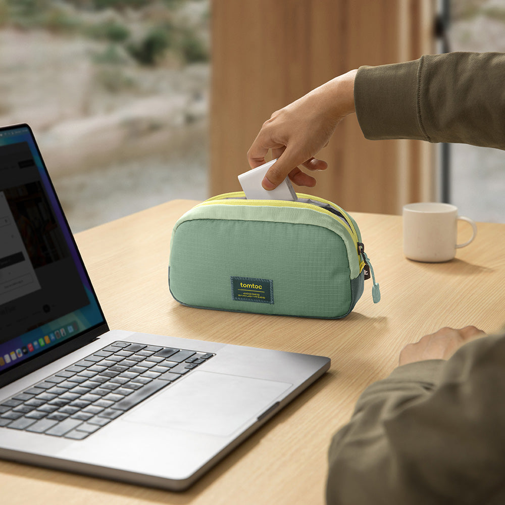 Light-T12 Electronic Accessory Pouch 1L
