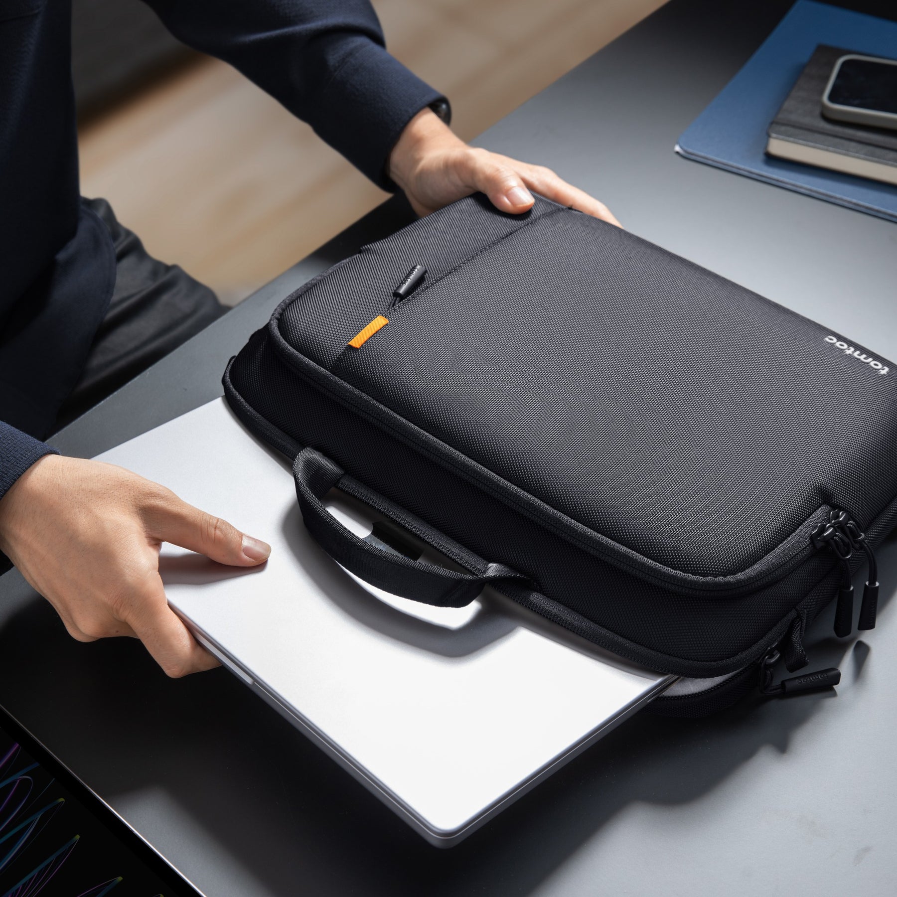 Defender-A30 Laptop Case with Shoulder Strap