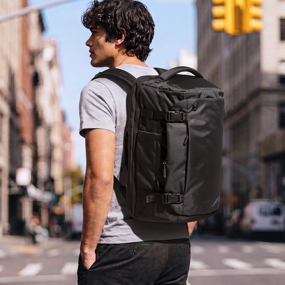 boyo3618様 tomtoc Liteway Travel Backpack 40L – TSA Friendly & Carry-On Approved
