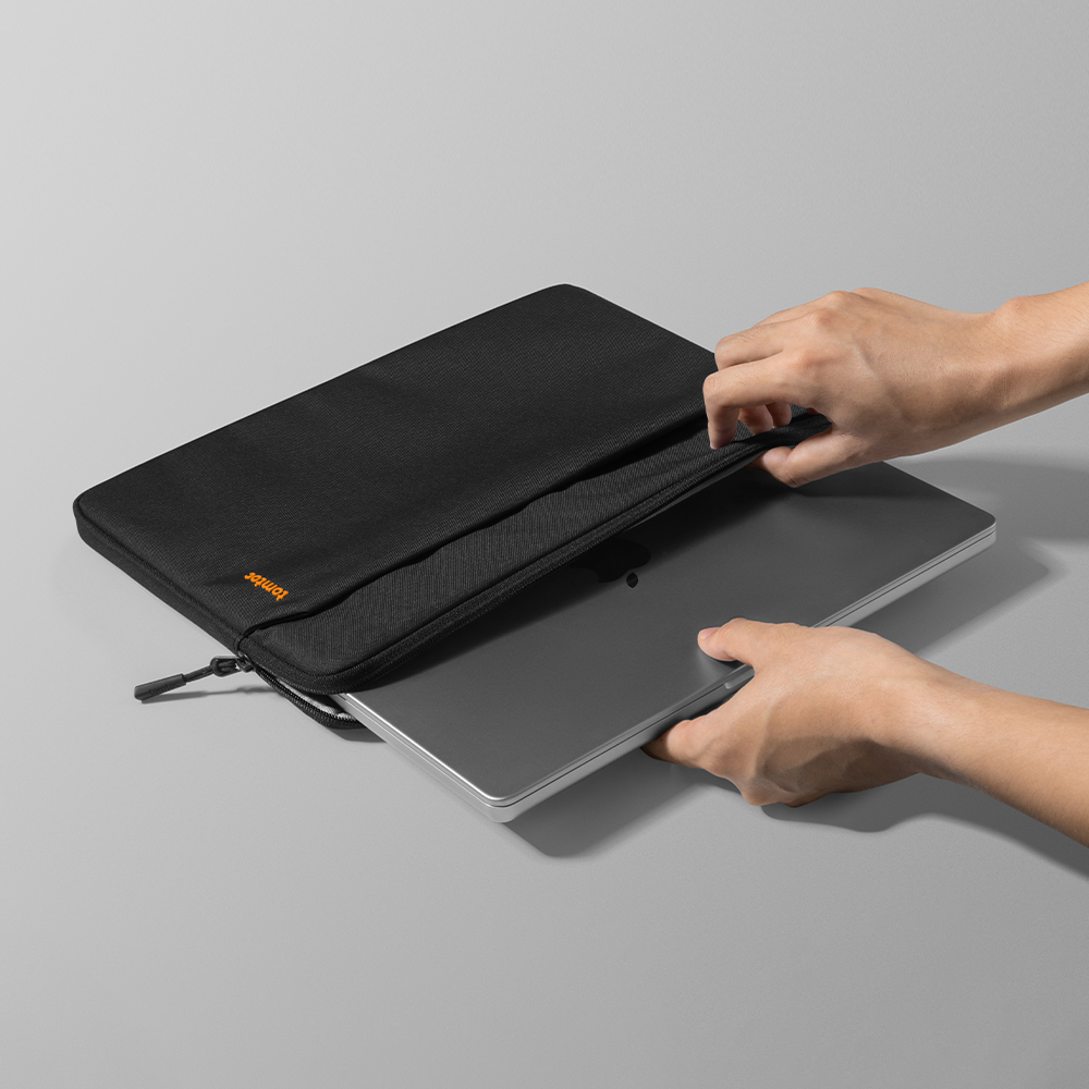 Slim Laptop Sleeve for 15-inch MacBook Air M5/M4 | tomtoc Slim Laptop Sleeve for 15-inch MacBook Air M5/M4 | tomtoc
