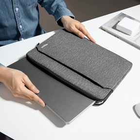 Light-A18 Laptop Sleeve for 13.5-14.4 inch Laptop