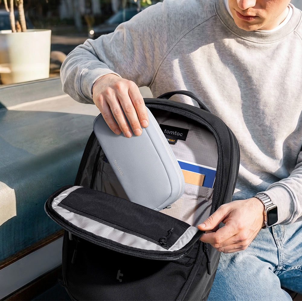 Light-T12 Electronic Accessory Pouch 1L