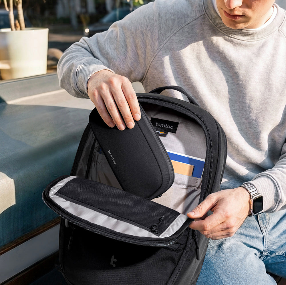 Light-T12 Electronic Accessory Pouch 1L