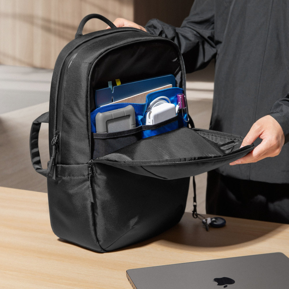 UrbanEX-T65 Laptop Backpack 20L