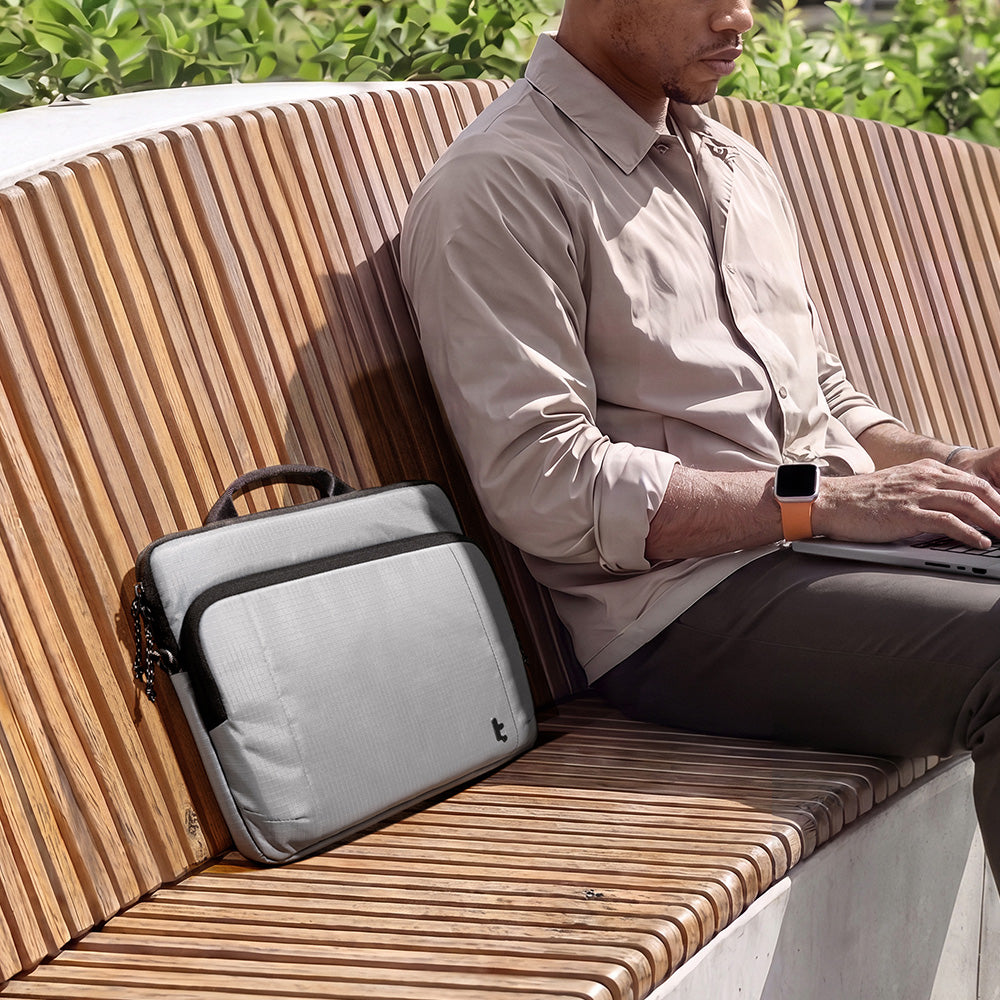Essence-A34 Protective Laptop Bag for 13 inch New MacBook Air/Pro