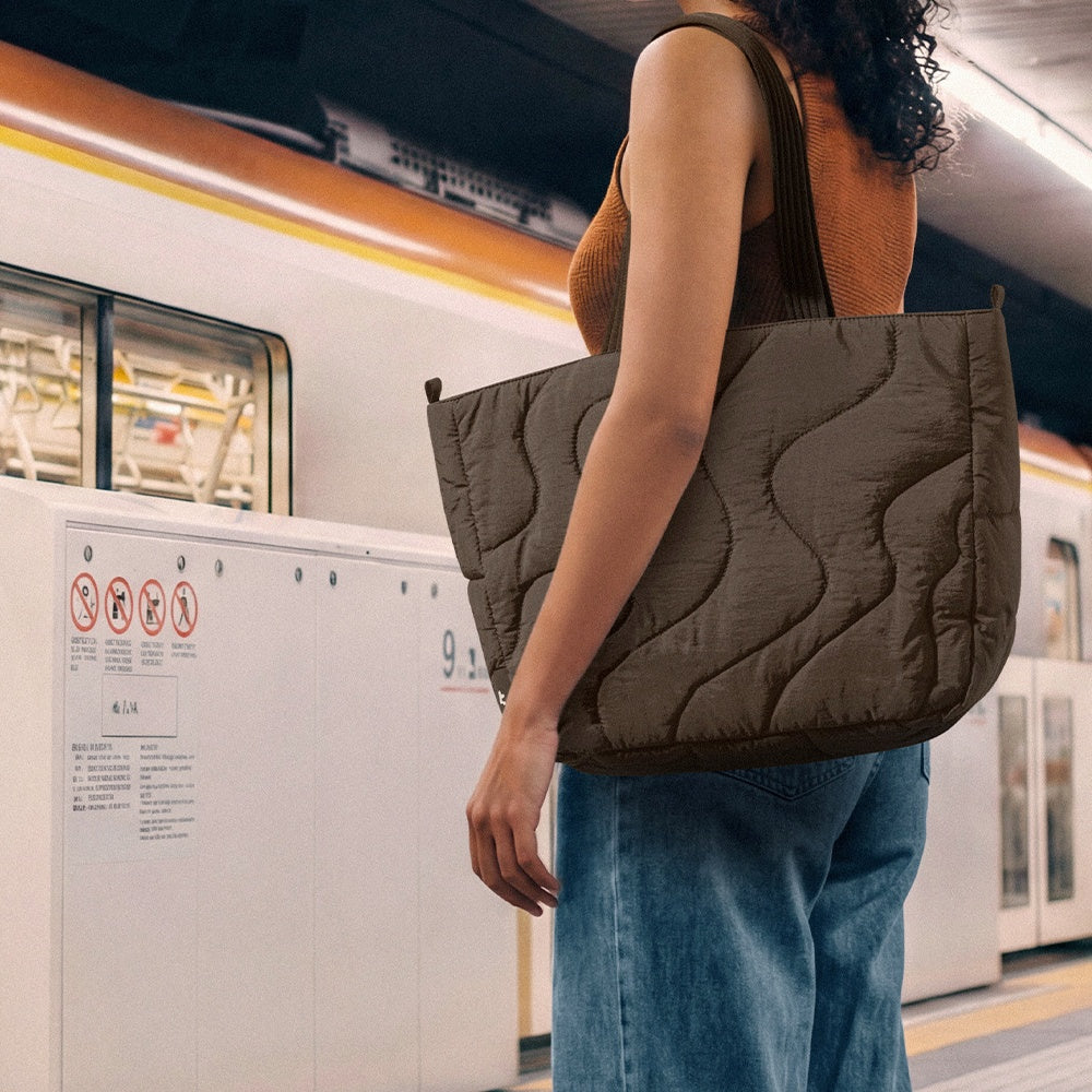 Terra-T38 Laptop Tote Bag 10L