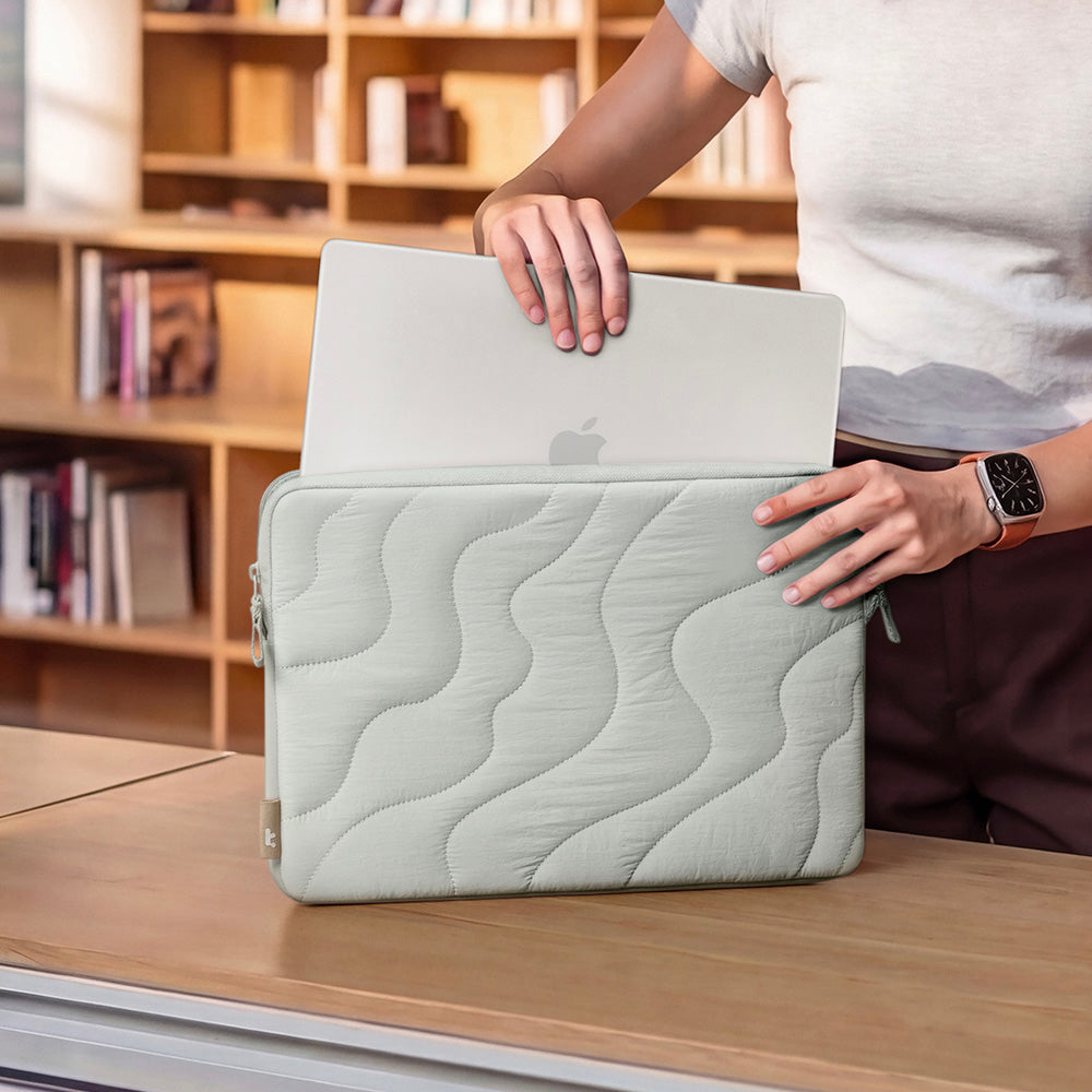 Terra-A27 Laptop Sleeve for 13-inch MacBook Neo – Soft