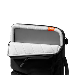 Defender-A42 Premium Laptop Shoulder Bag for 16 inch MacBook Pro