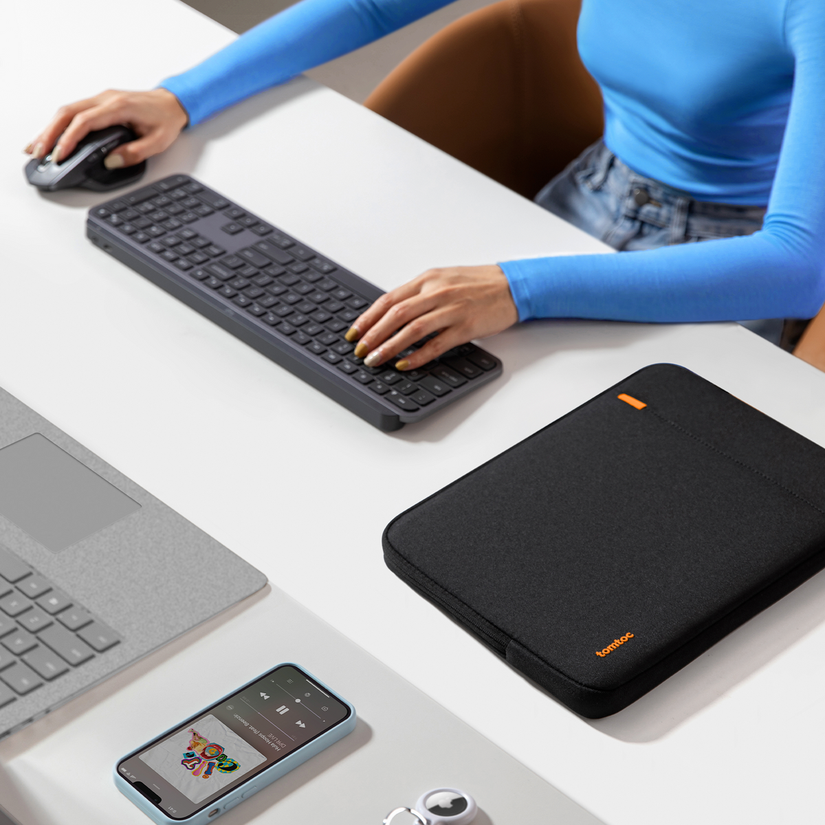 Defender-A13 Laptop Sleeve for 13.5-14.4 inch Laptop