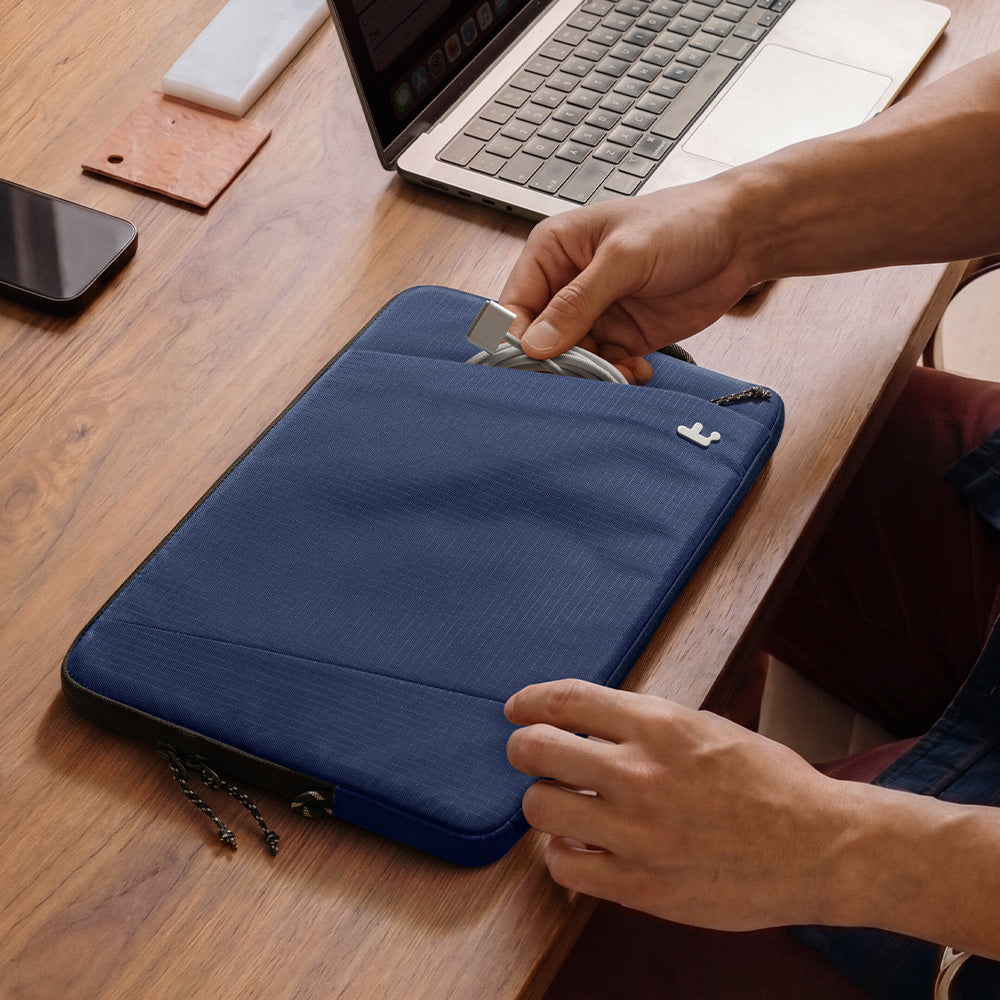 Essence-A35 Protective Laptop Sleeve for 13 inch New MacBook Air/Pro