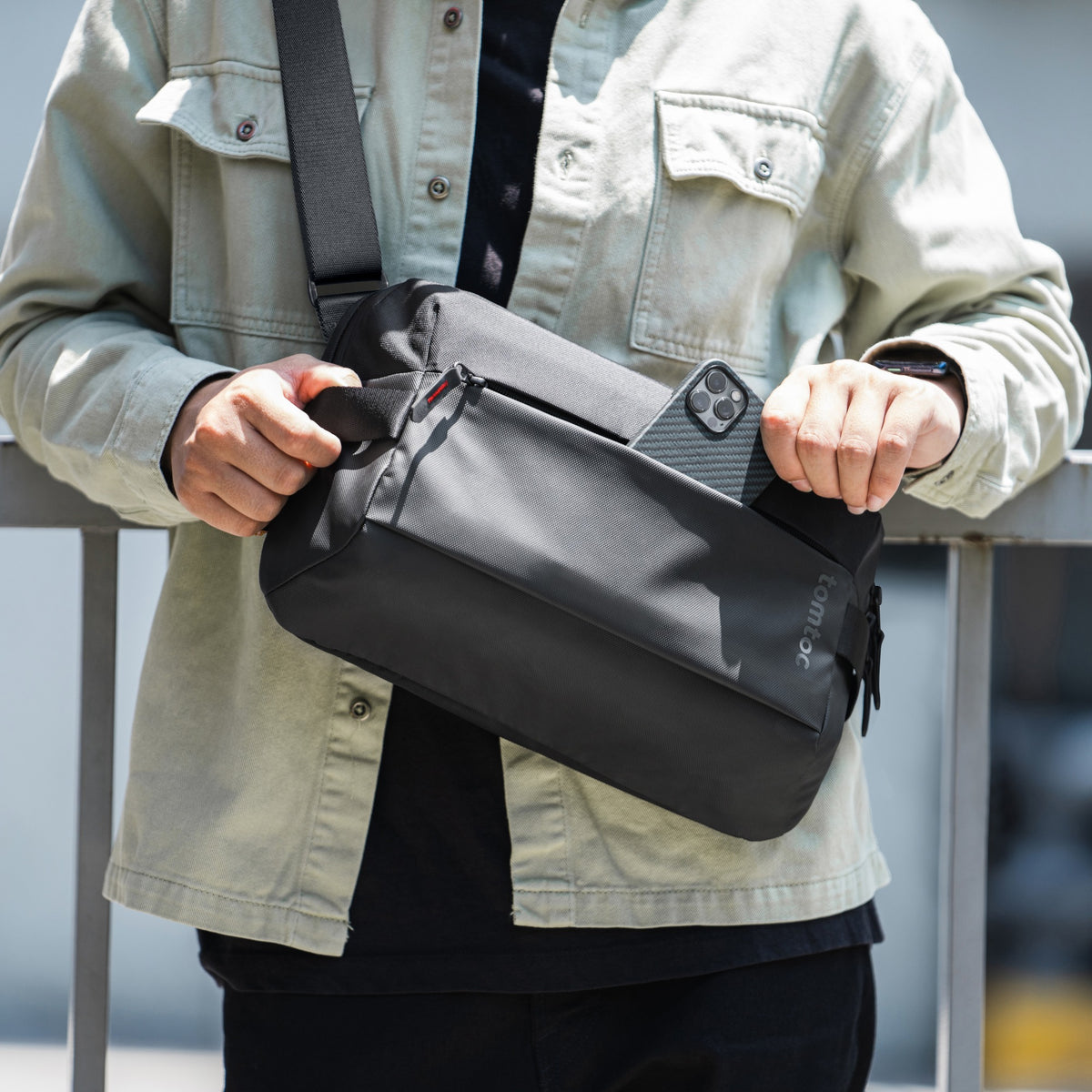 Explorer-T21 Sling Bag M