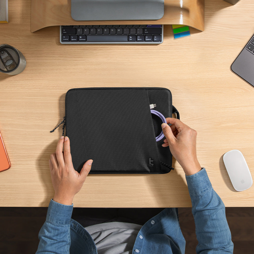 Essence-B35 Protective Tablet Sleeve for 11 inch iPad Air/Pro