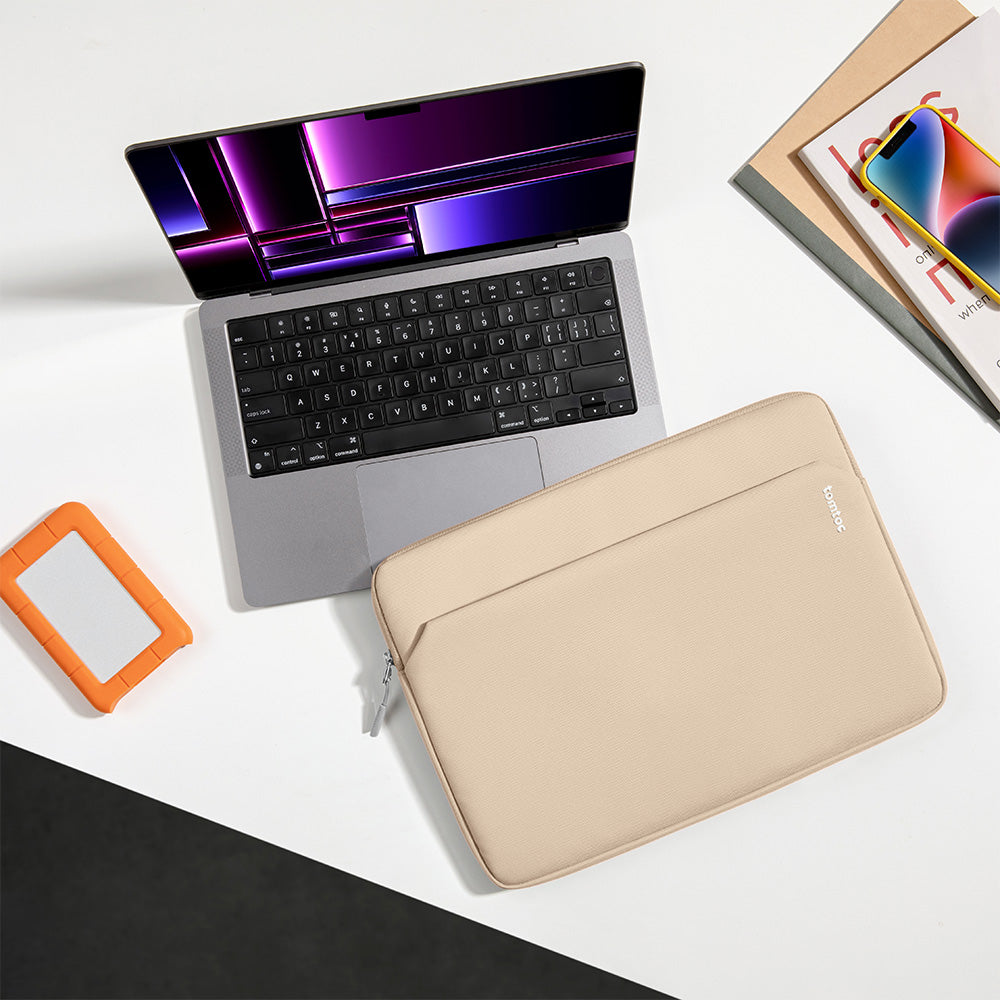 Light-A18 Laptop Sleeve for 13 inch MacBook Air/Pro