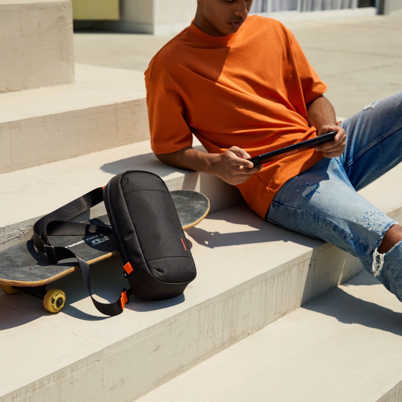 GameOn-G49 Nintendo Switch 2 Sling Bag