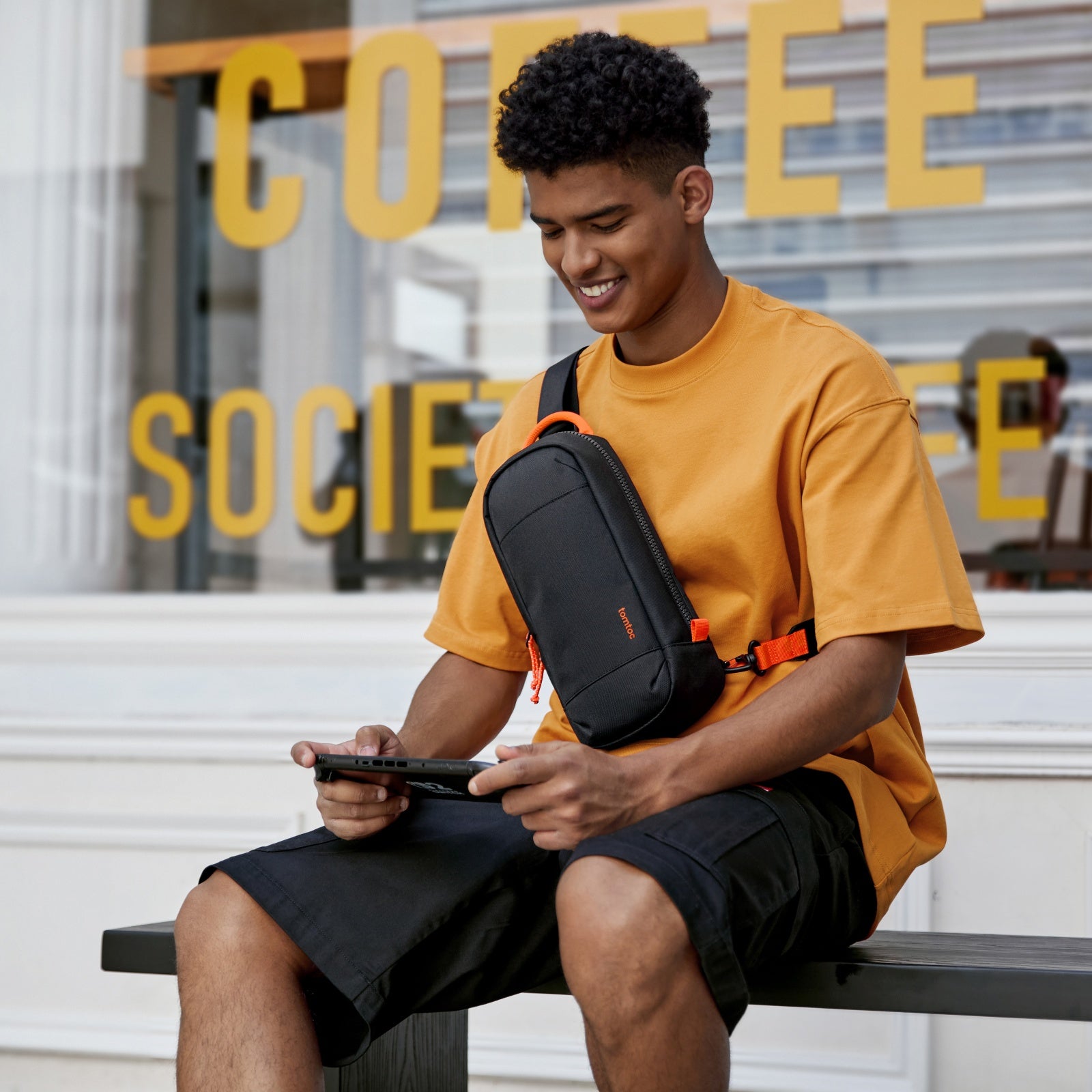 バッグ ANYTIME ANYWHERE SWITCH SHOULDER CORDURA GameOn-G49 Nintendo Switch 2 Sling Bag