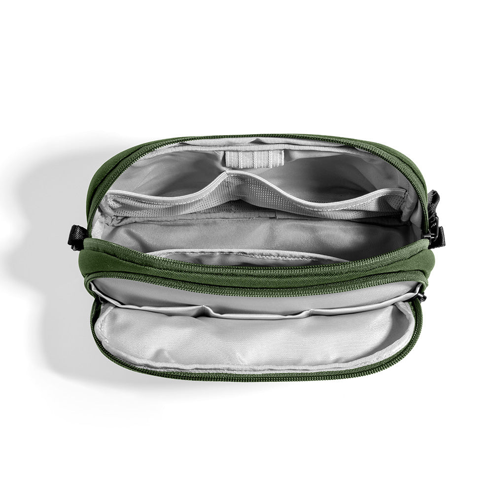 Light-T12 Electronic Accessory Pouch 1.8L