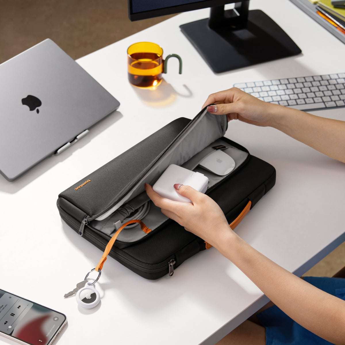 Defender-A14 Laptop Briefcase (Bulk Purchase)