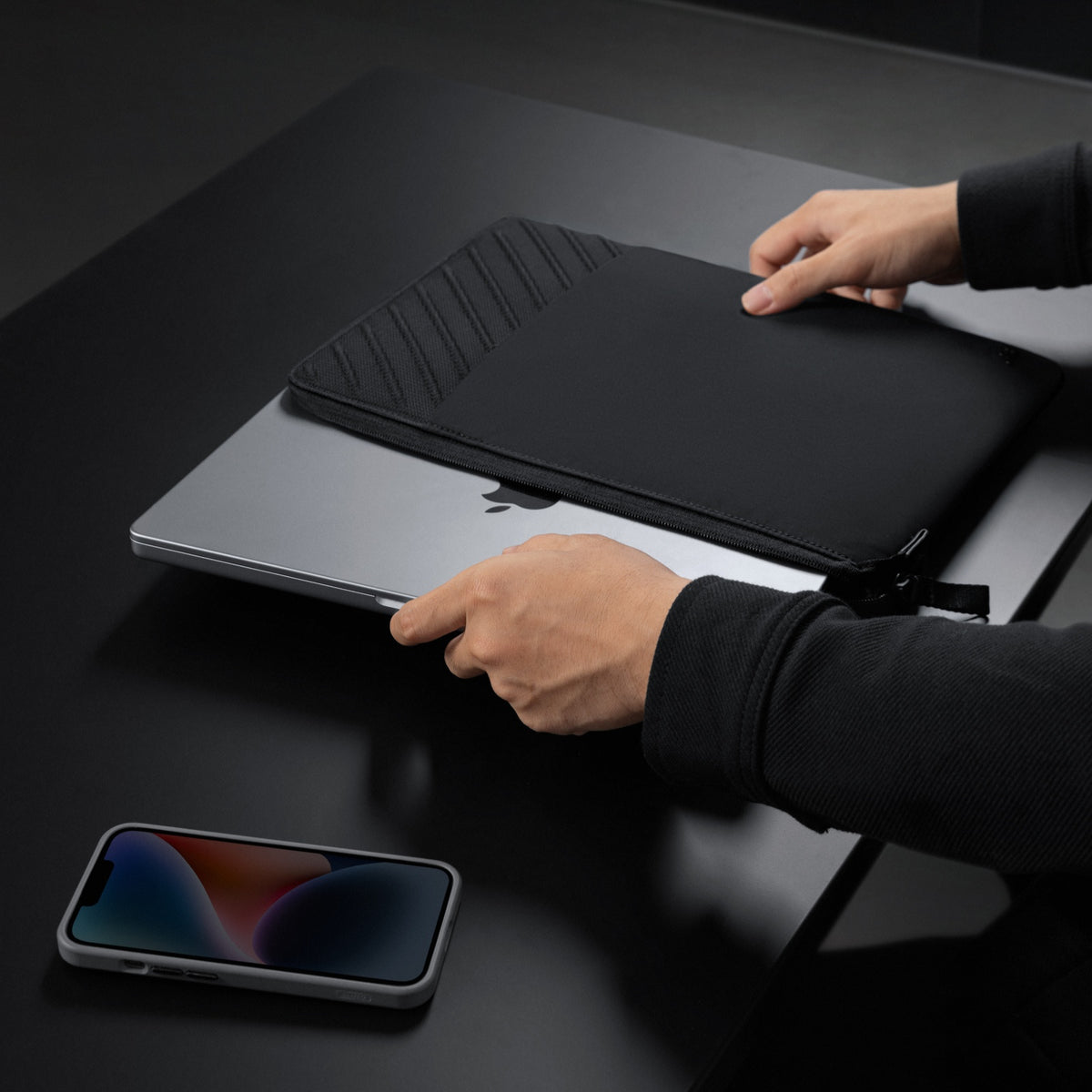 Voyage-A10 Laptop Sleeve for 13-16 inch MacBook Air/Pro