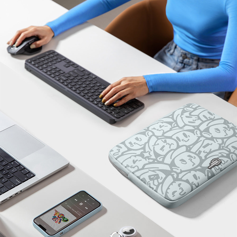 Defender-A13 Laptop Sleeve for 16 inch MacBook Pro