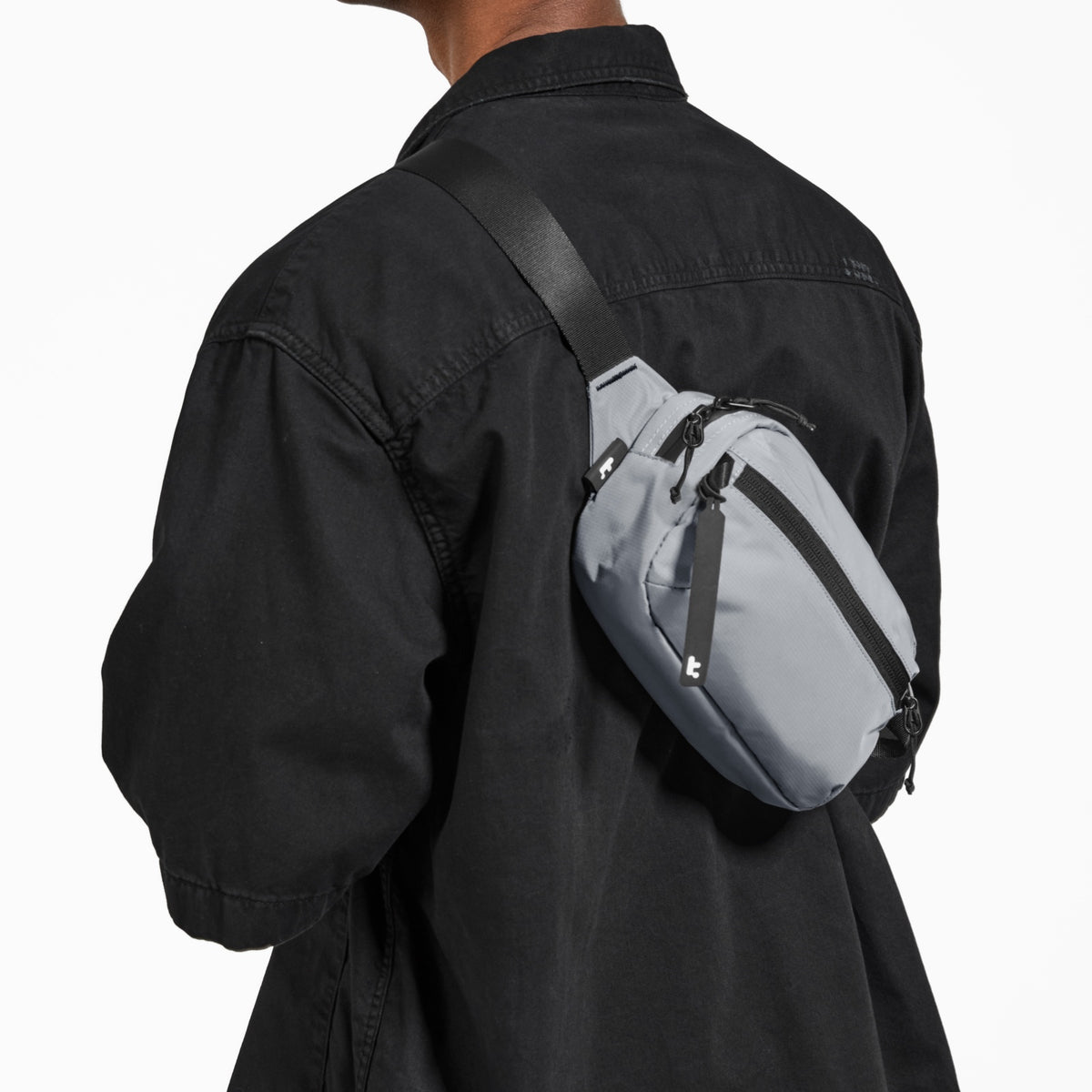 Aviator-T33 Chest Bag 2.5L - Gray