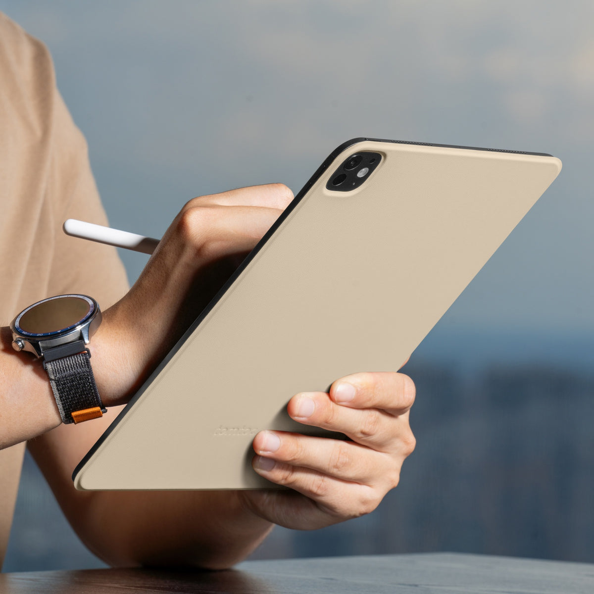 Inspire-B52 Detachable Tablet Case for 13 inch iPad Pro