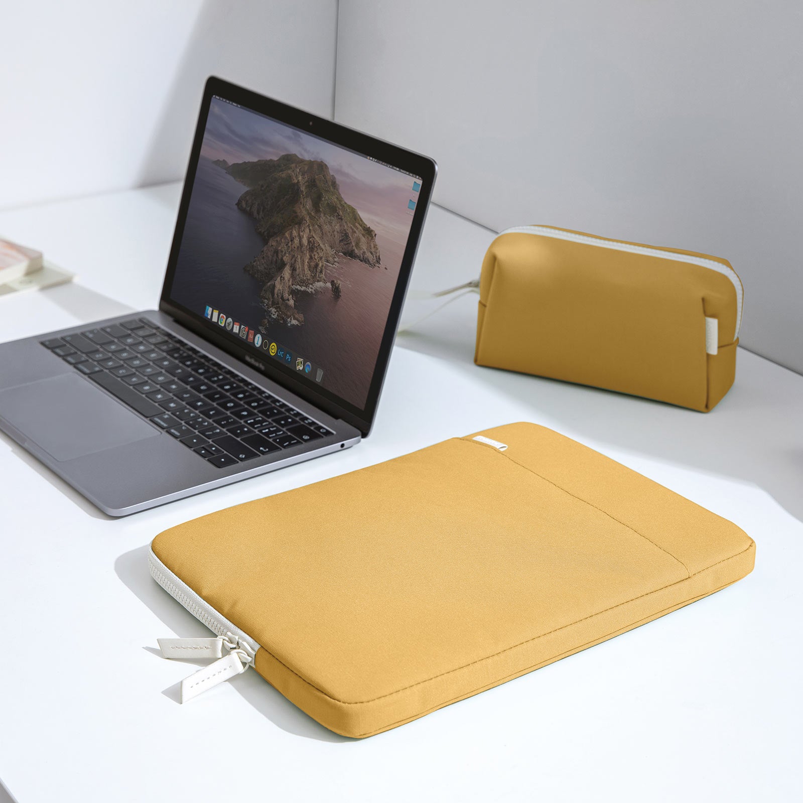 The Her-A23 Jelly Laptop Sleeve Kit for 13-inch MacBook Air | Maize Yellow