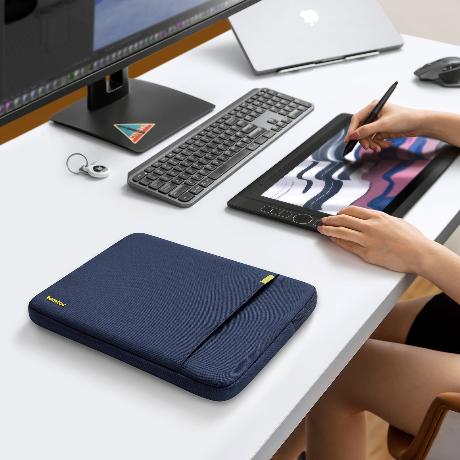 Defender-A13 Laptop Sleeve for 16-inch MacBook Pro M3/M2/M1