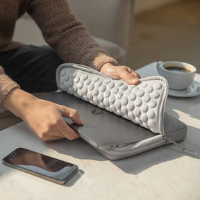 Defender-A13 Laptop Sleeve for 16-inch MacBook Pro M3/M2/M1 | Gray