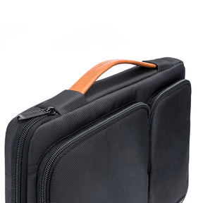 Defender-A17 Laptop Handbag For 15-inch MacBook Pro | Black