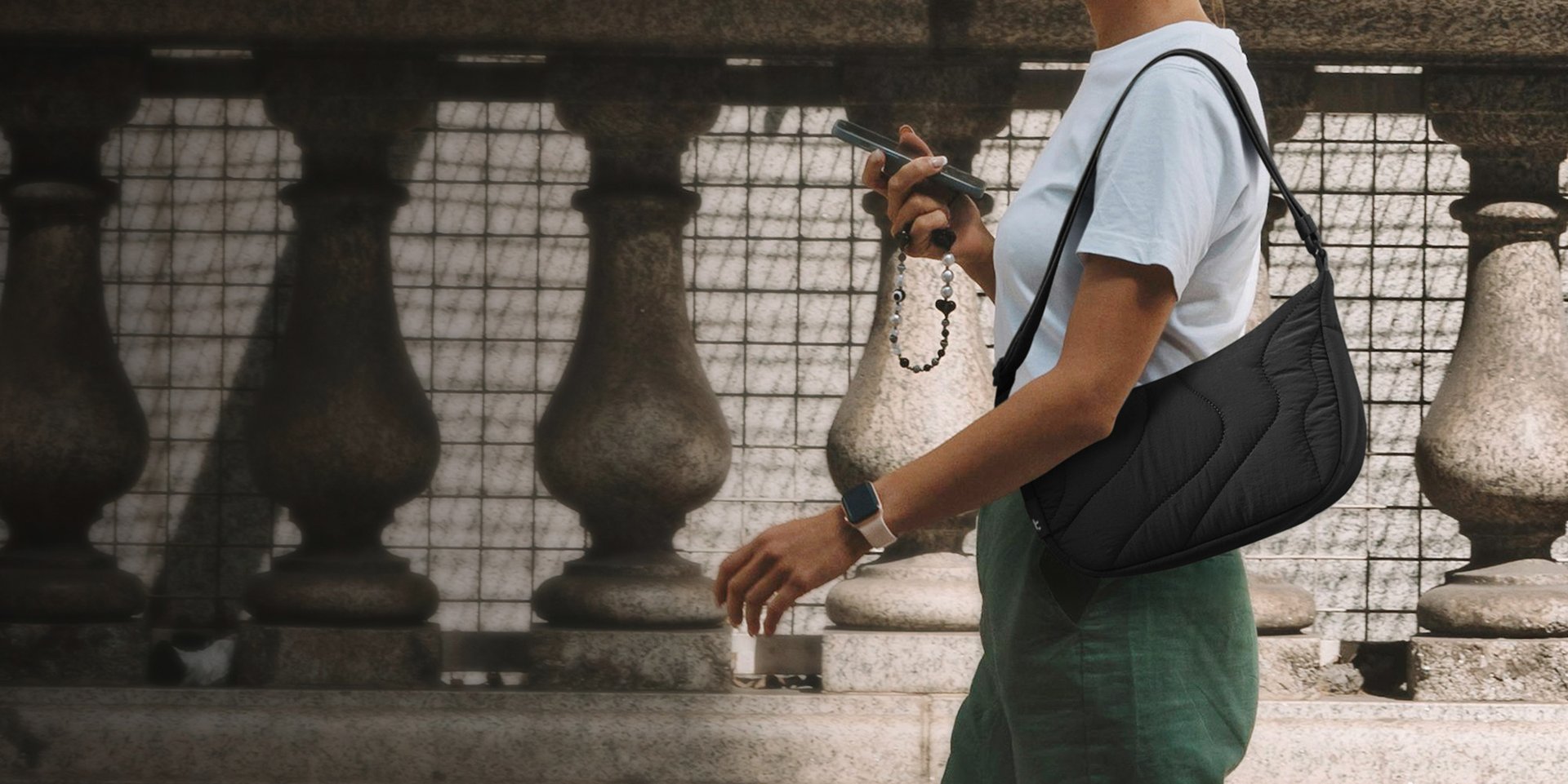 Terra - T34 Light Crossbody Bag (3.5L), Minimal Outside, Mindful Inside
